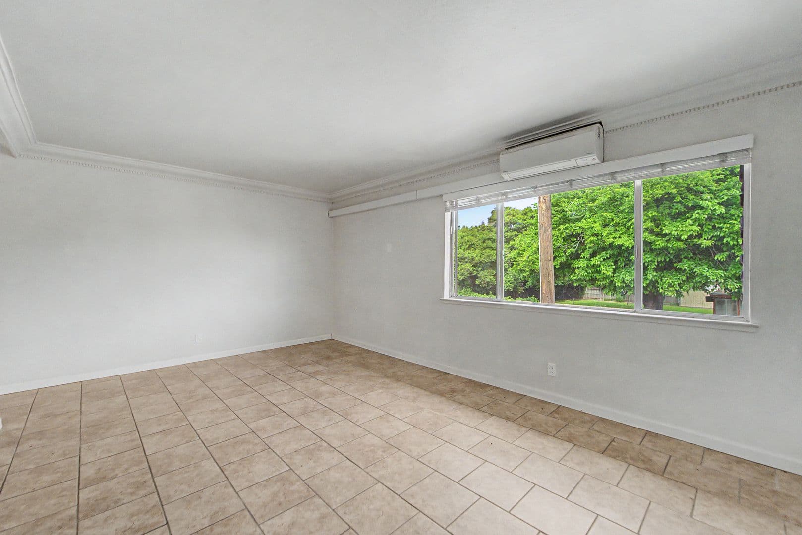 Yuba City Apartment: 500 King Ave