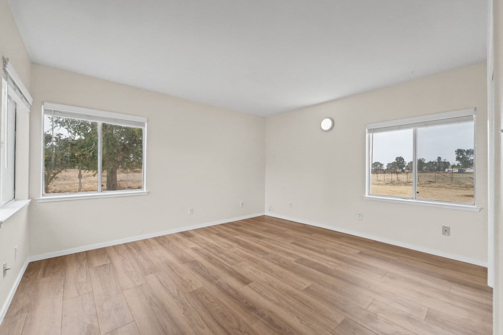 Olivehurst House: 4345 Feather River Blvd