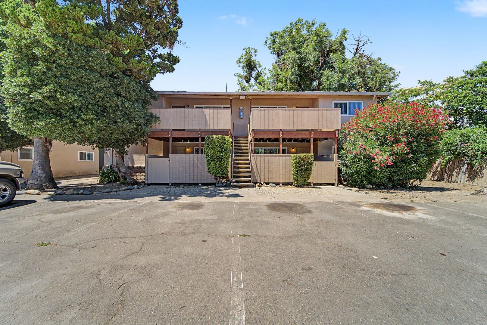 Marysville Apartment: 5944-5956 Park Ave