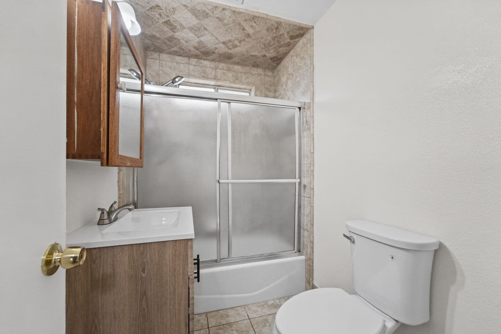 Olivehurst House: 4345 Feather River Blvd