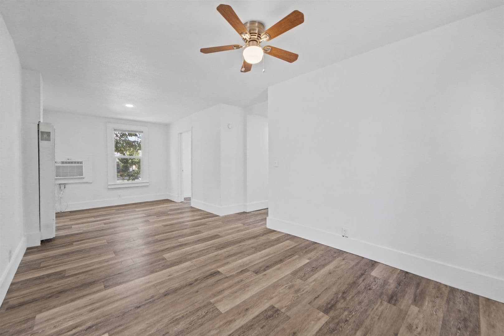 Gridley Multiplex: 1181 Laurel St