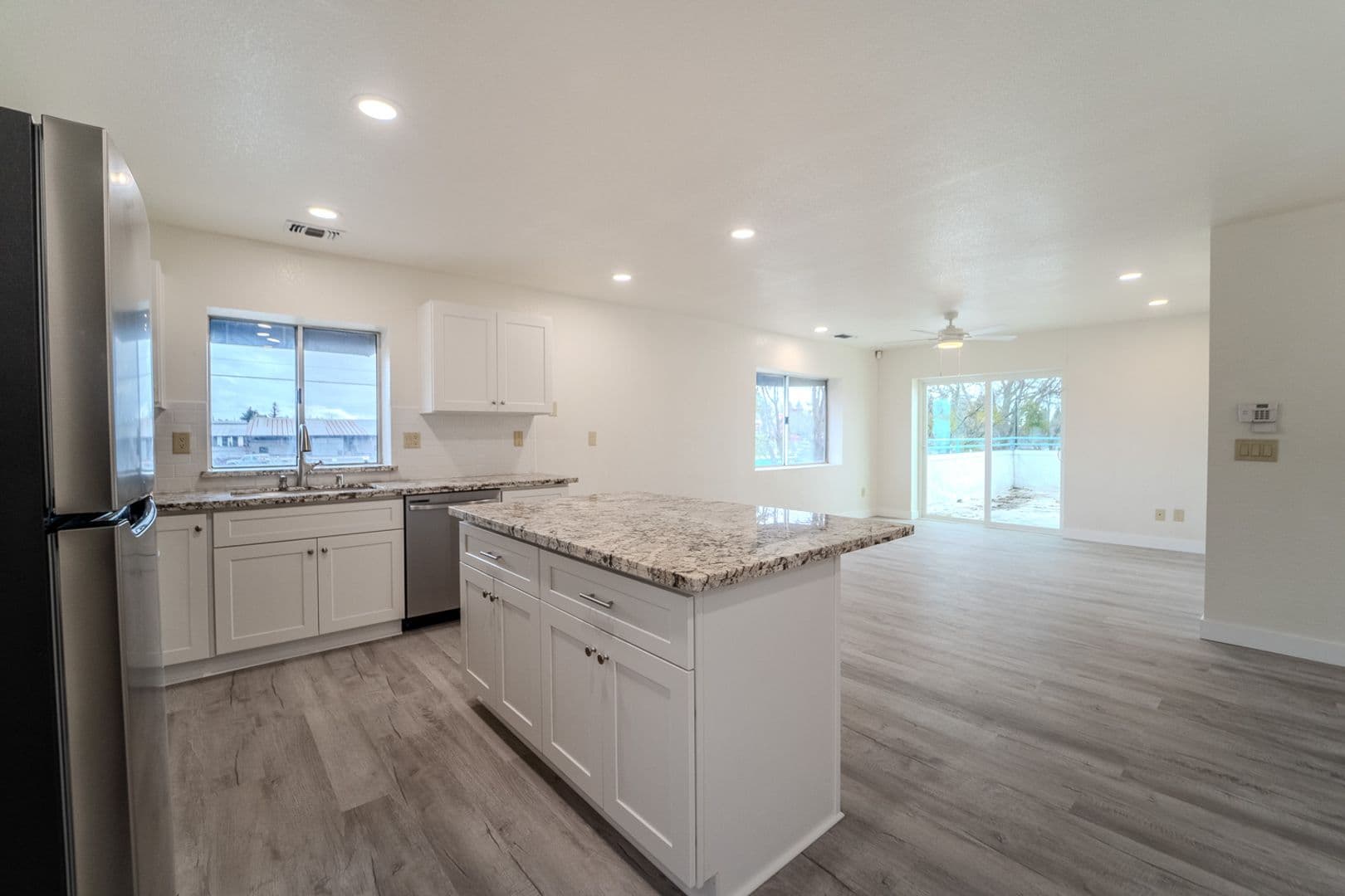 Yuba City Ca 95991 House: 875 Forbes Ave