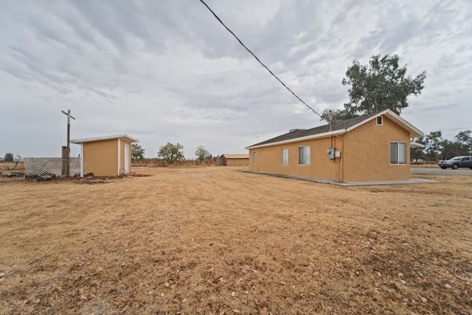 Olivehurst House: 4345 Feather River Blvd