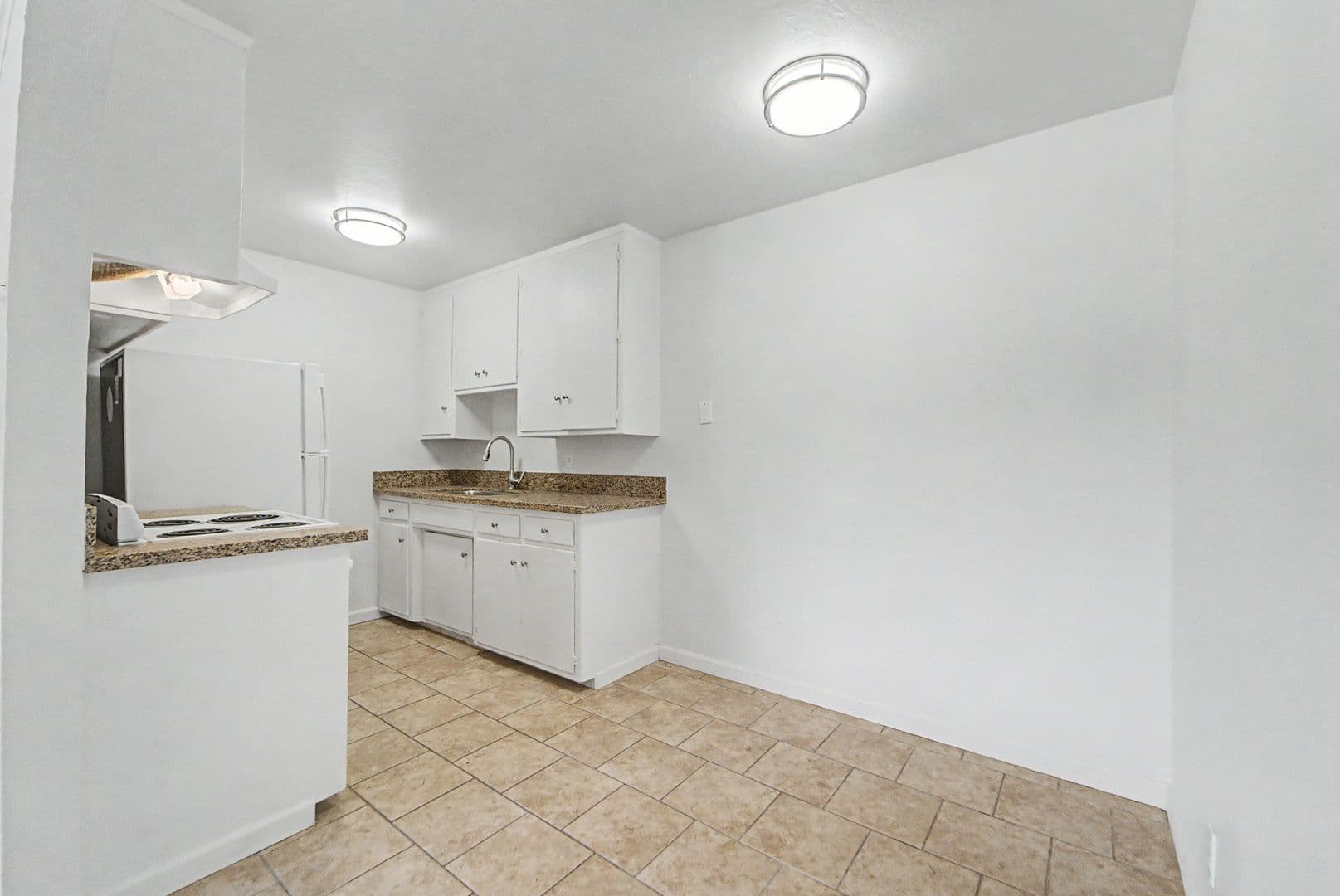 Yuba City Apartment: 500 King Ave