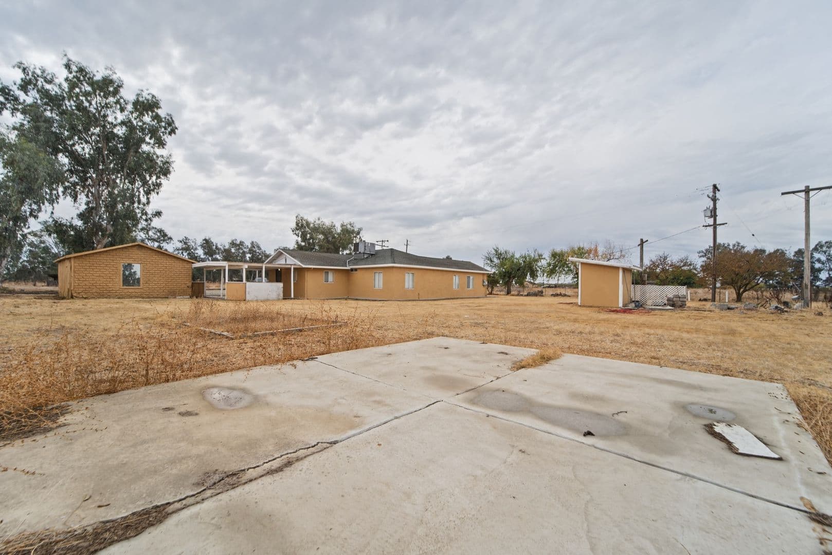 Olivehurst House: 4345 Feather River Blvd