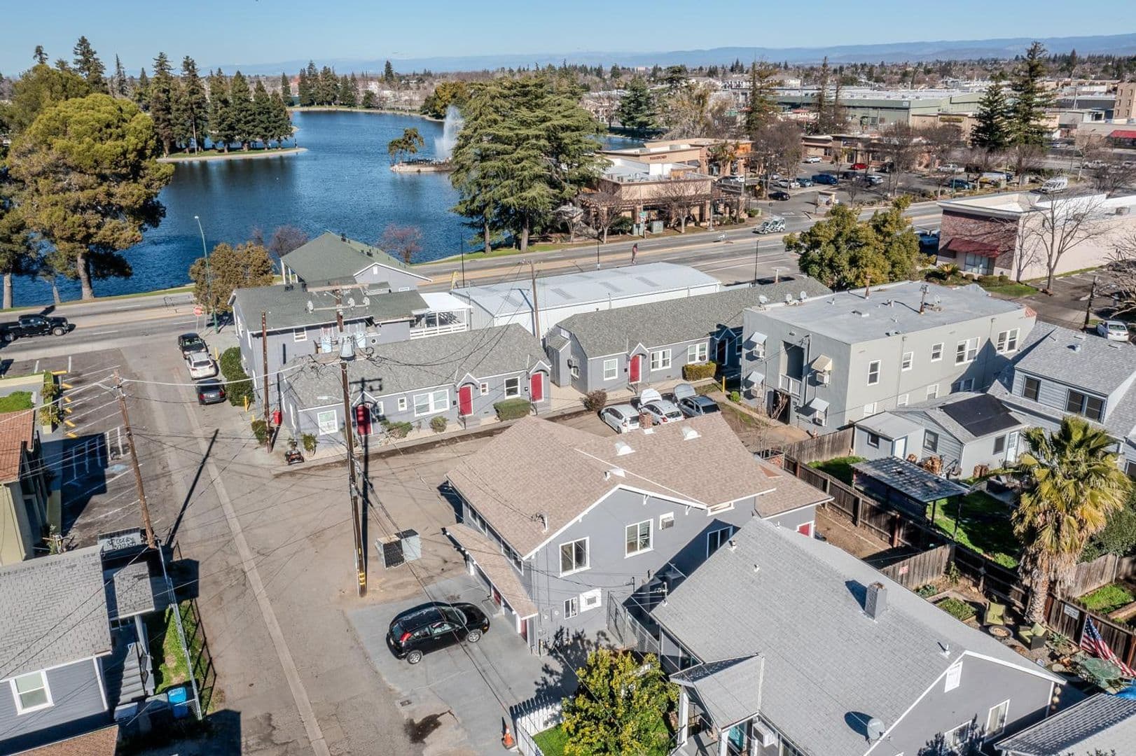 Marysville Apartment: 819 Oak St (824 C St, 824 Oak St)