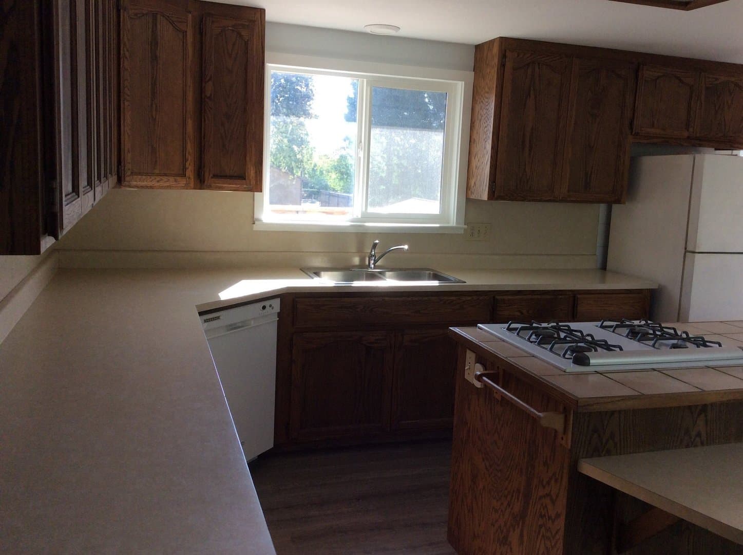 Sutter House: 2423 Mulberry St