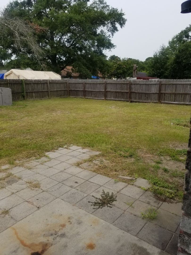 Hinesville House: 102 Crosby Drive