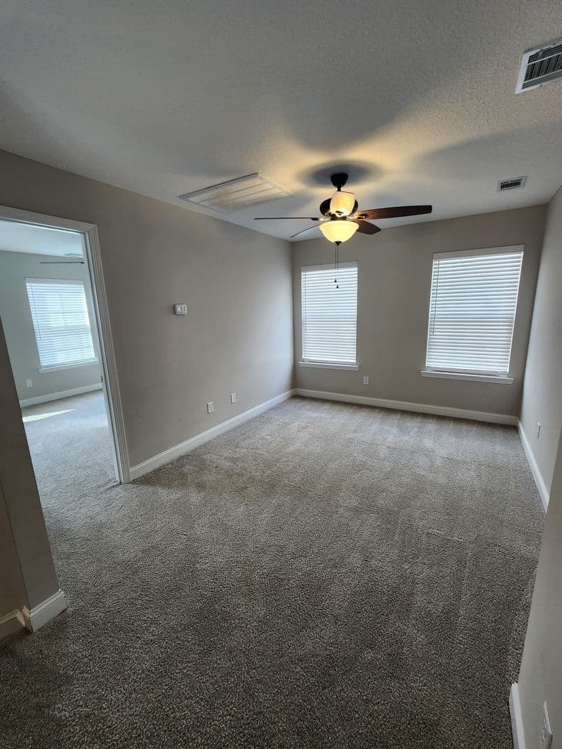 Hinesville House: 1220 Cypress Fall Circle