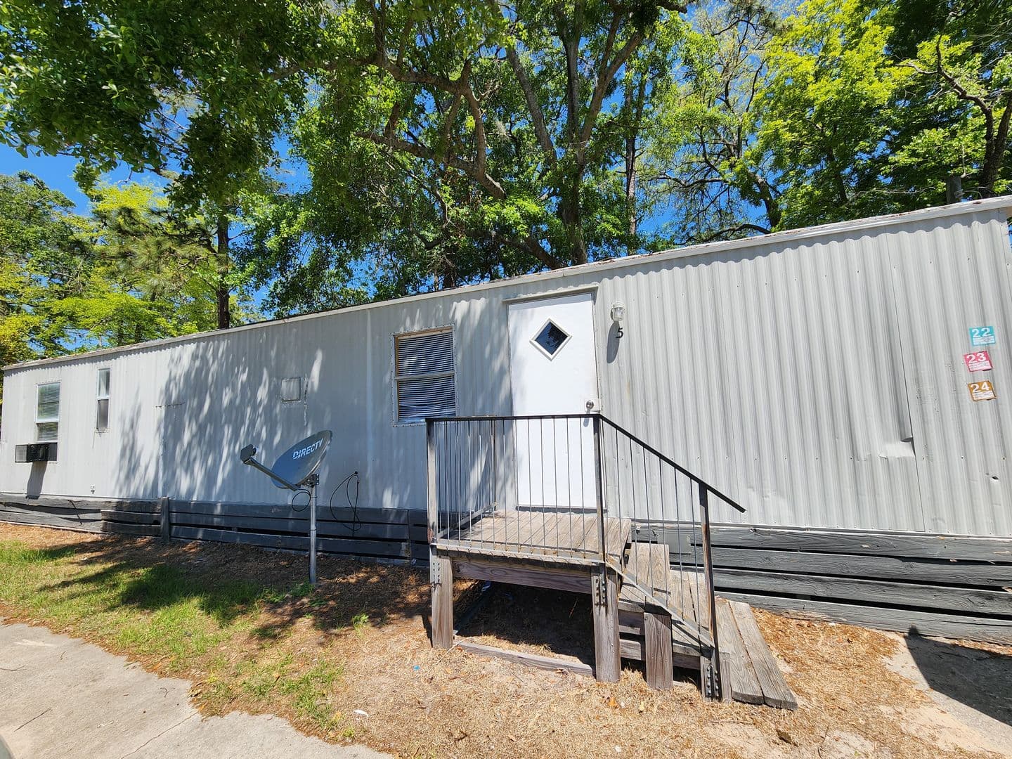 Hinesville Apartment: 1219 West Oglethorpe Hwy