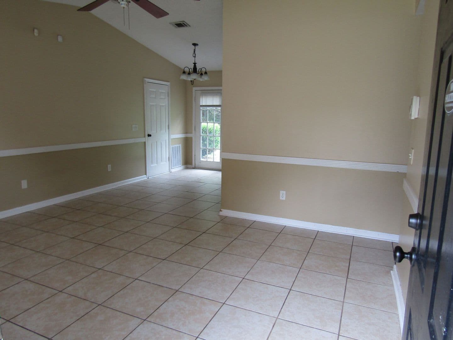 Hinesville House: 1088 Desert Shield Street