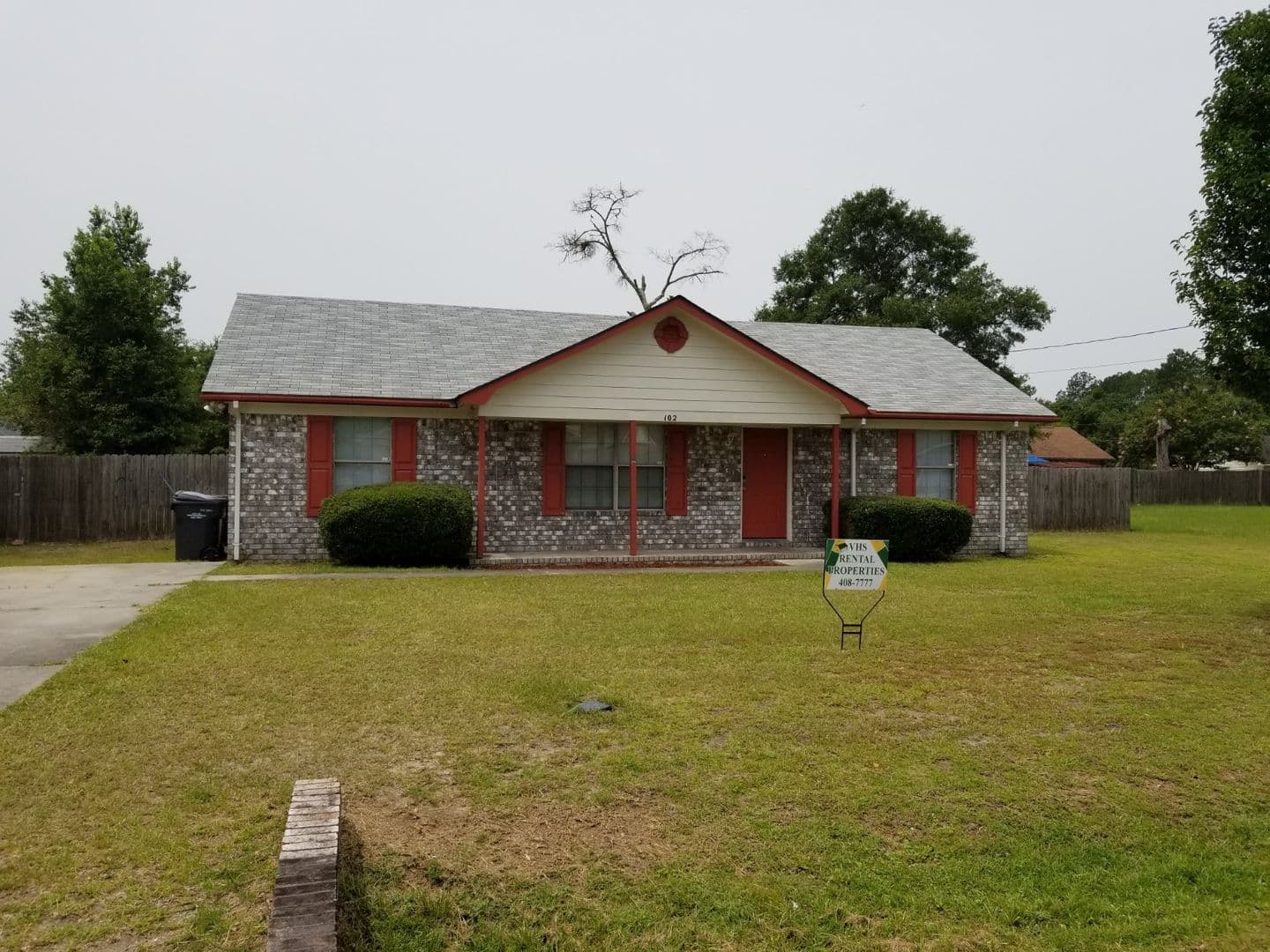 Hinesville House: 102 Crosby Drive
