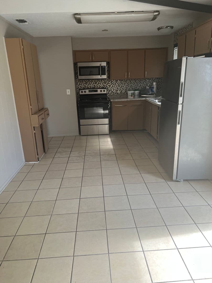 Hinesville House: 600 Palmetto Street
