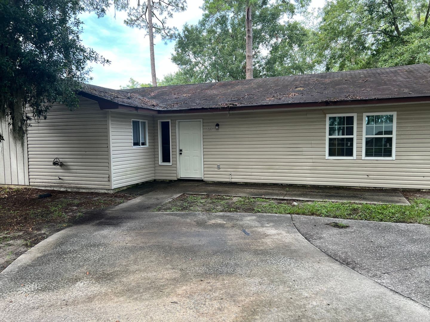 Hinesville House: 131 Cherokee Circle