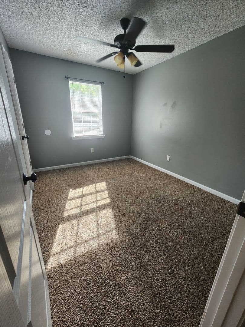 Hinesville House: 2008 Ossabaw Drive