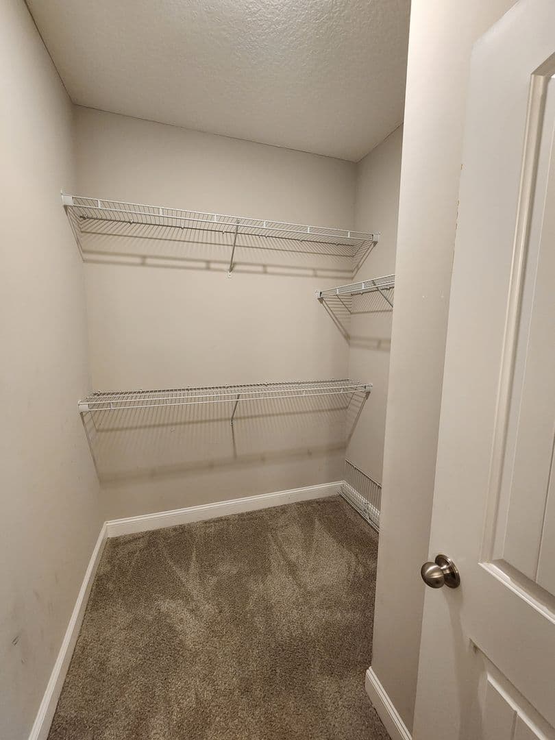 Hinesville House: 1220 Cypress Fall Circle