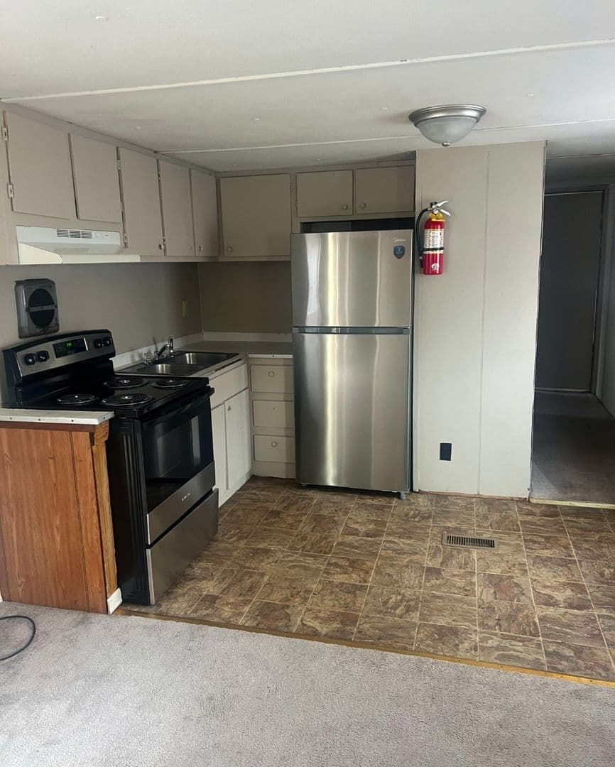 Hinesville Apartment: 1219 West Oglethorpe Hwy