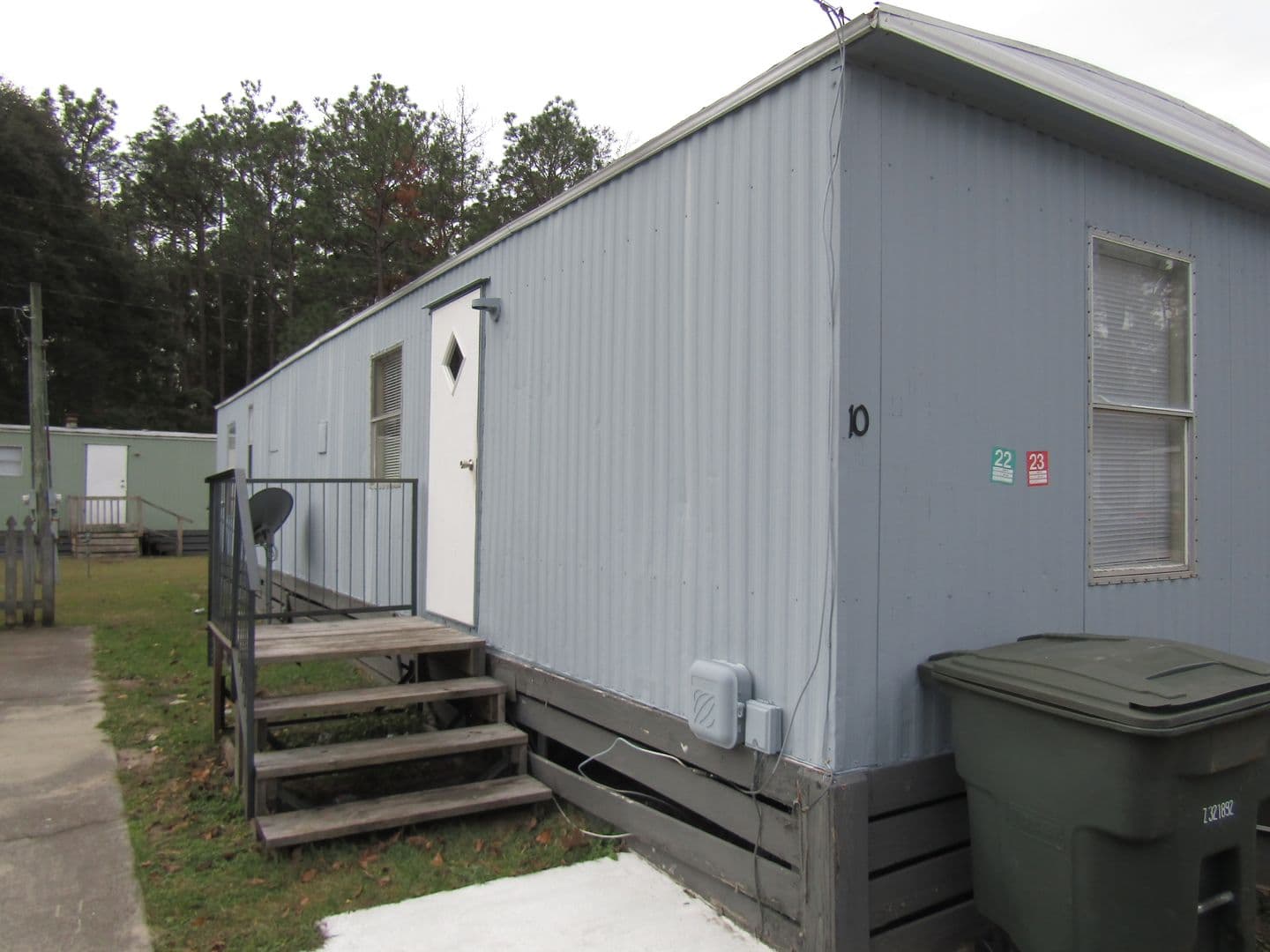 Hinesville Apartment: 1219 West Oglethorpe Hwy