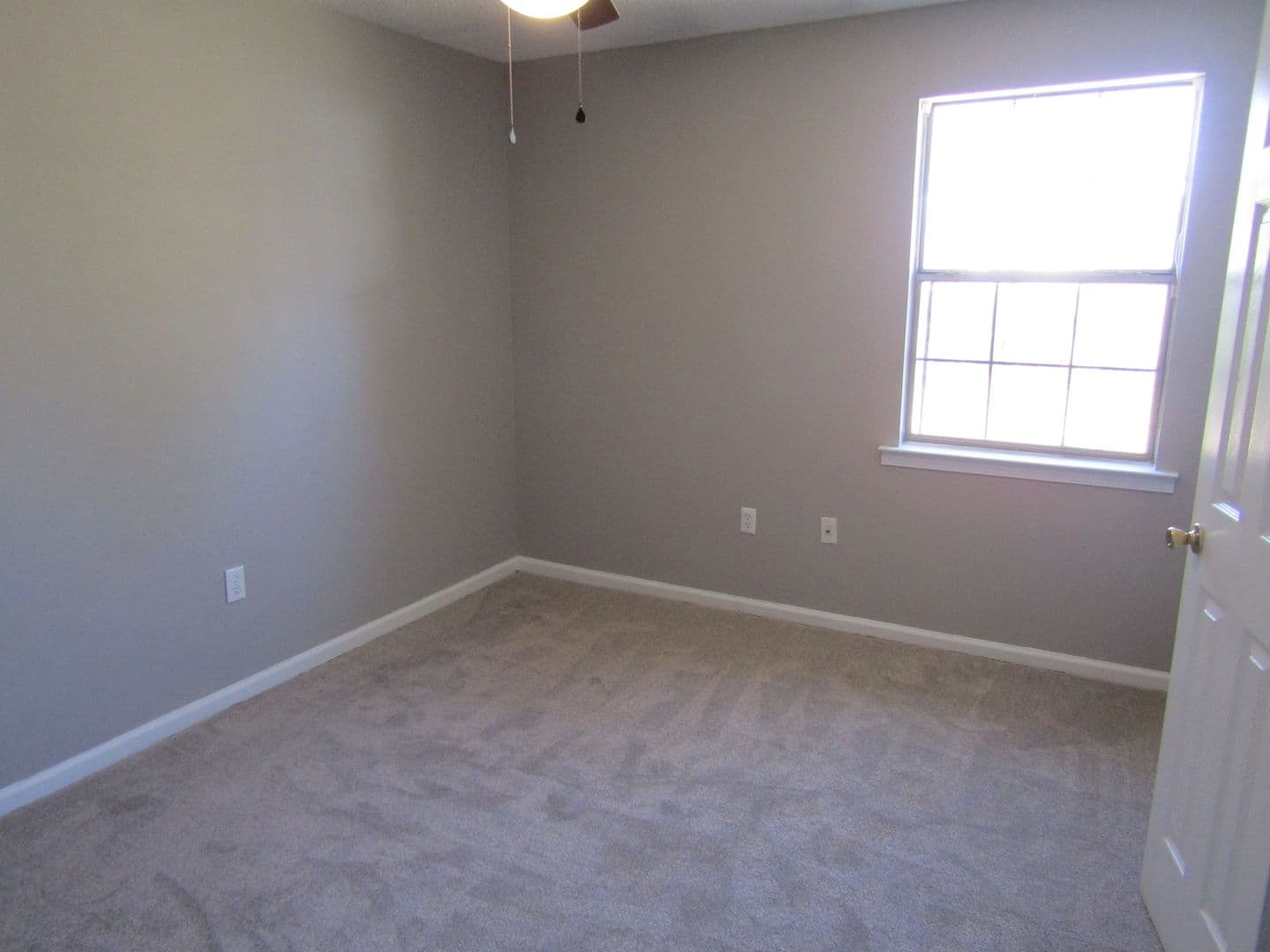 Hinesville House: 1271 Windrow Drive