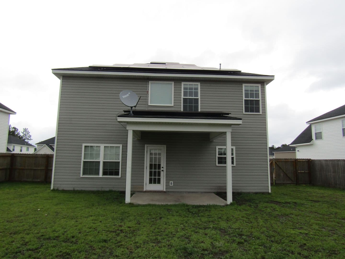 Hinesville House: 145 Factors Walk