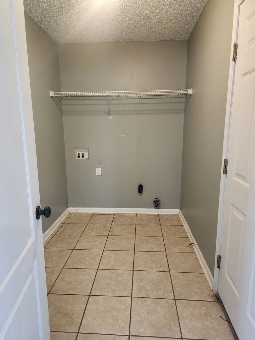 Hinesville House: 2008 Ossabaw Drive