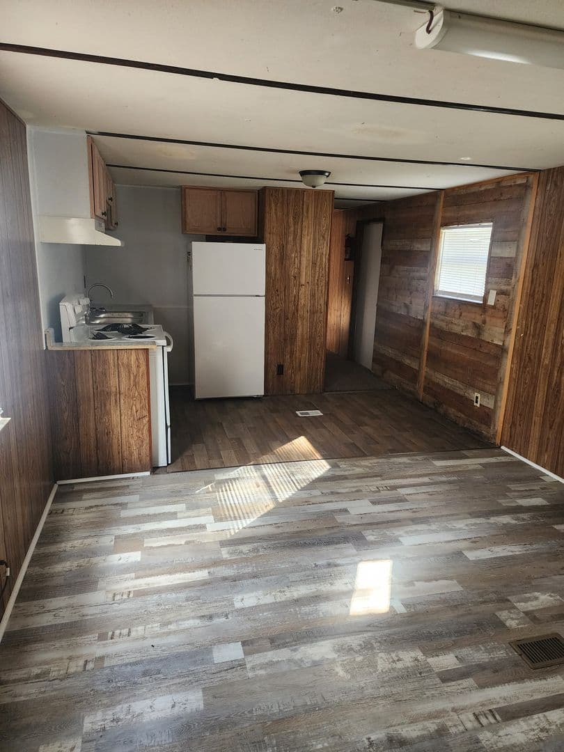 Hinesville Apartment: 1219 West Oglethorpe Hwy