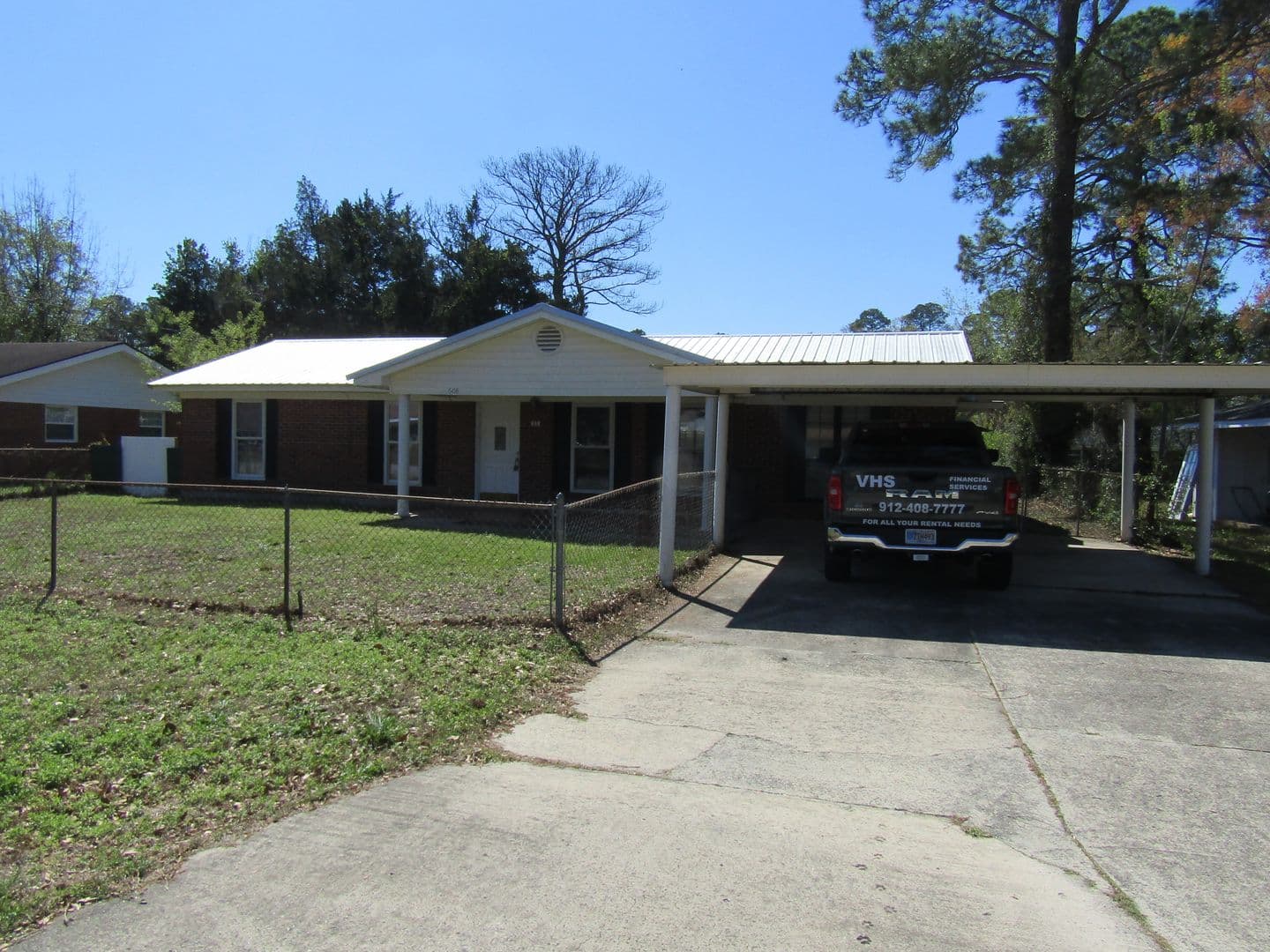 Hinesville House: 608 Palmetto Street