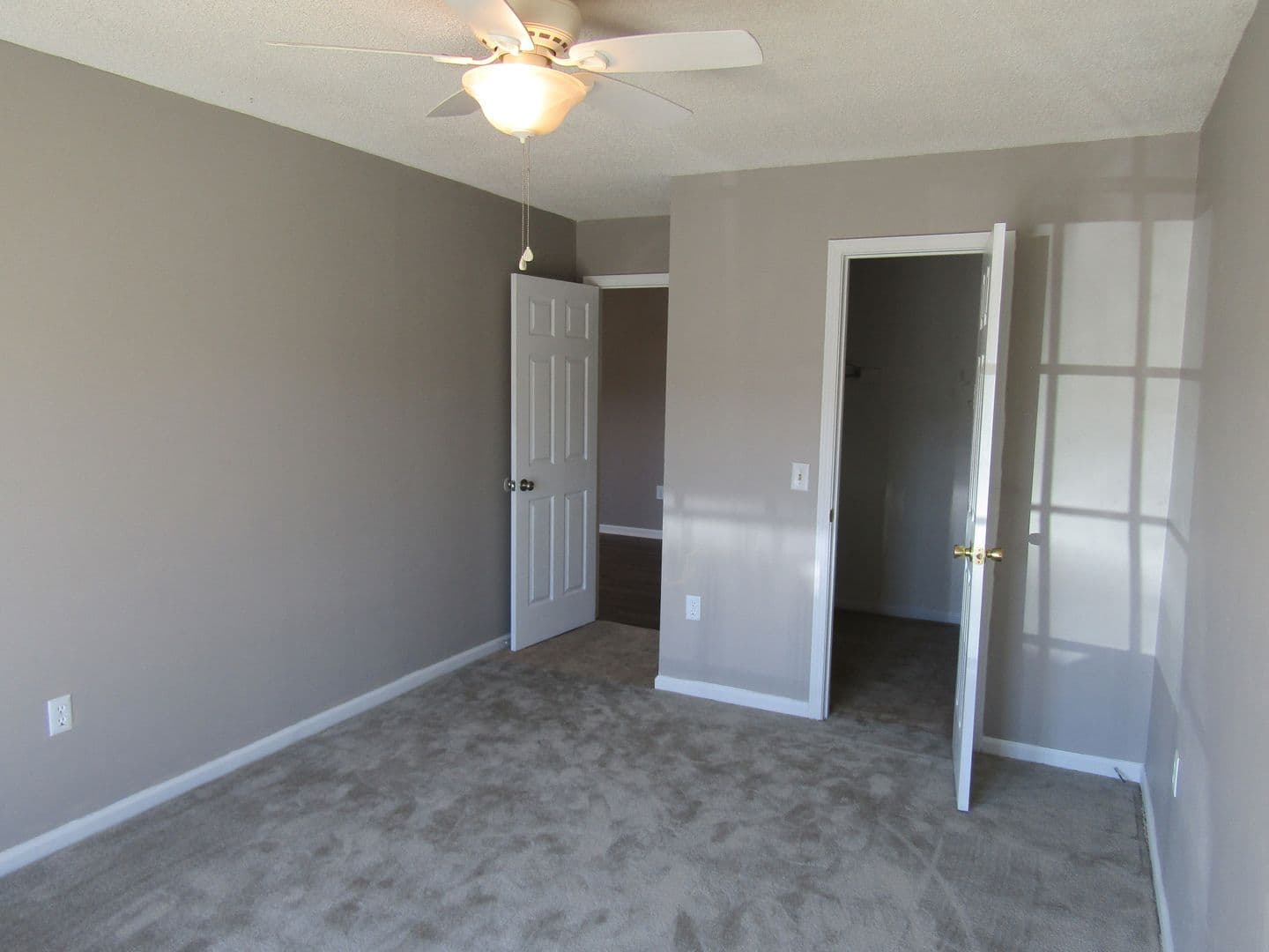 Hinesville House: 1271 Windrow Drive