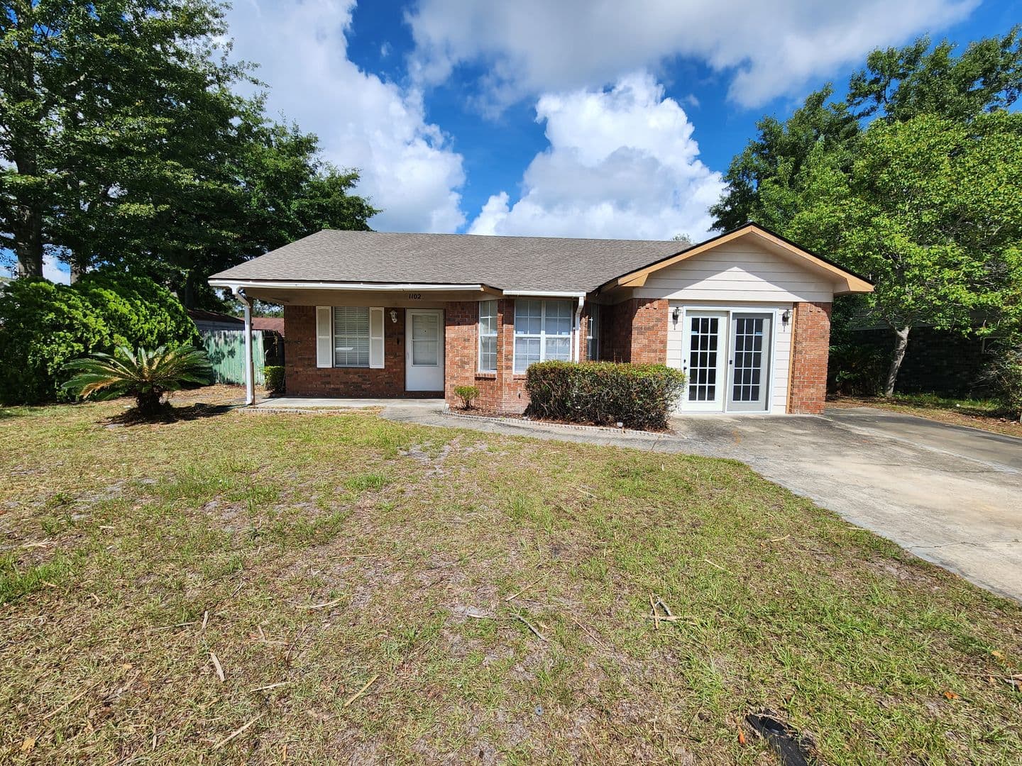 Hinesville House: 1102 Tomahawk