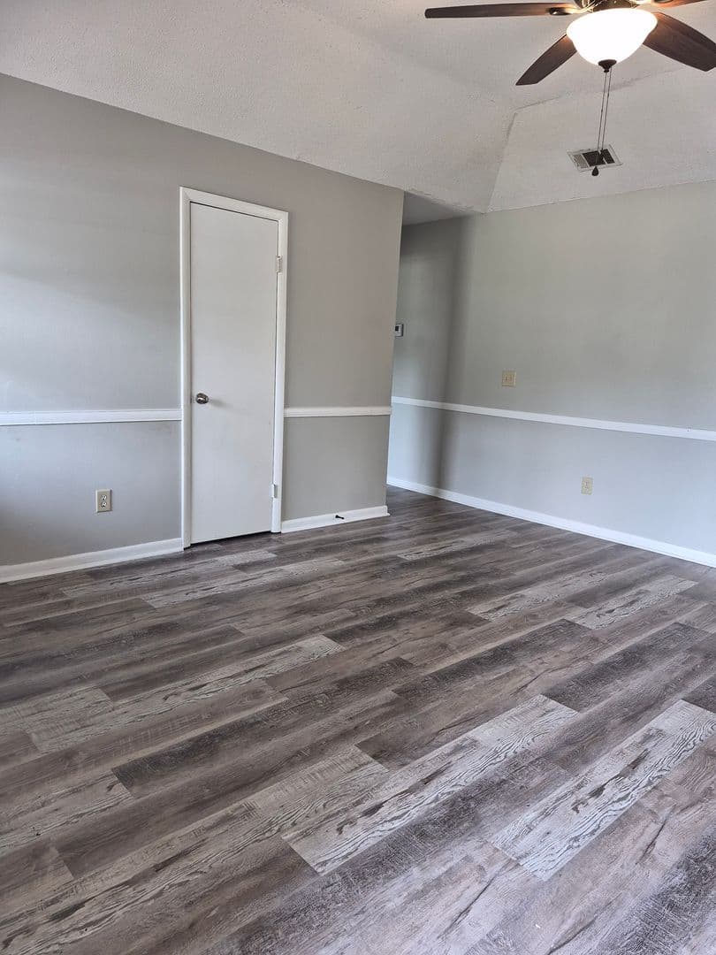 Hinesville House: 242 Garden Circle