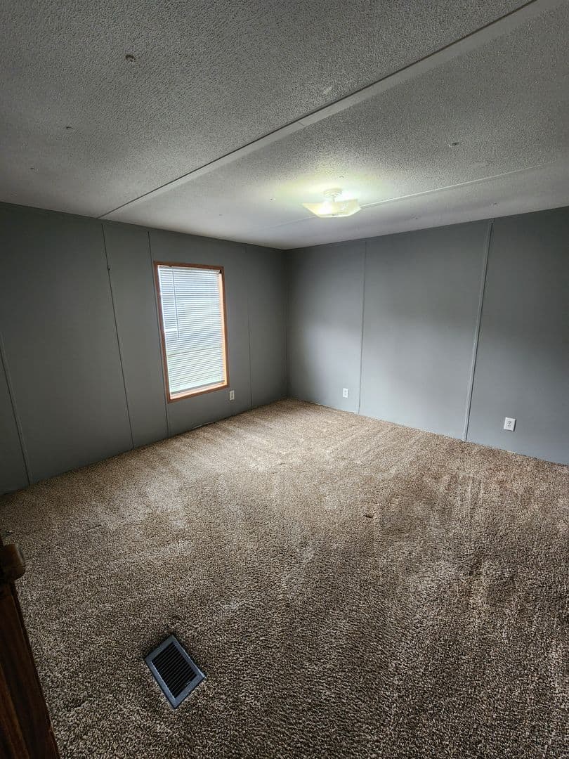 Hinesville Apartment: 944 Hollywood Drive
