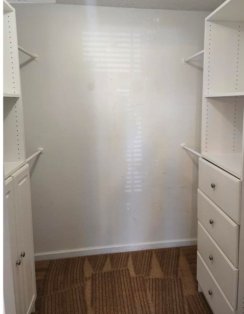 Hinesville House: 1302 Loblolly Drive