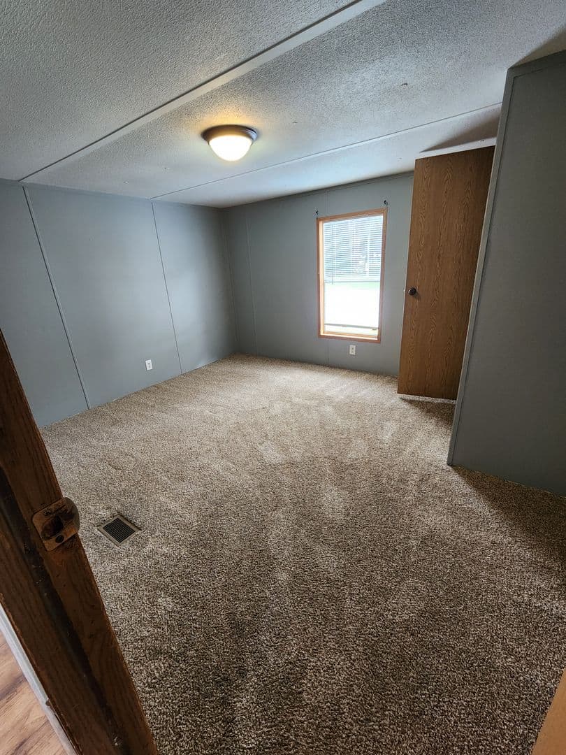 Hinesville Apartment: 944 Hollywood Drive