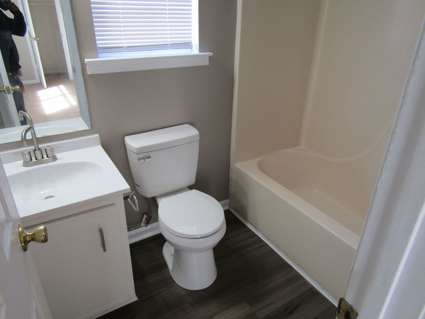 Hinesville House: 1271 Windrow Drive