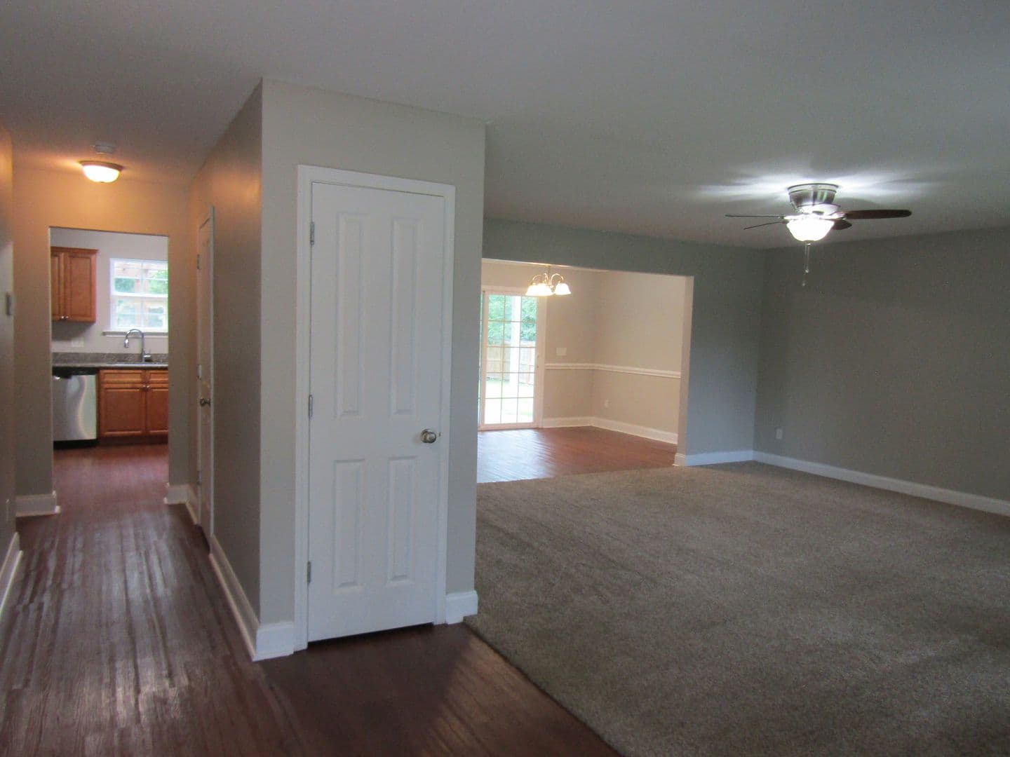 Hinesville House: 209 Ash Blvd