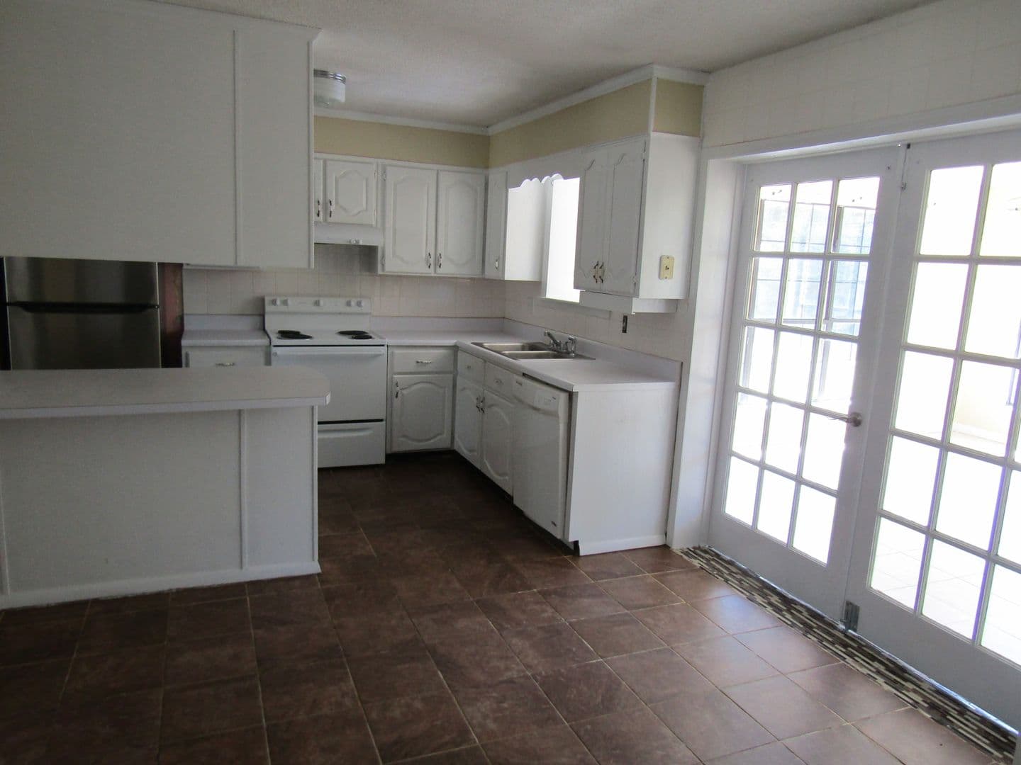 Hinesville House: 608 Palmetto Street