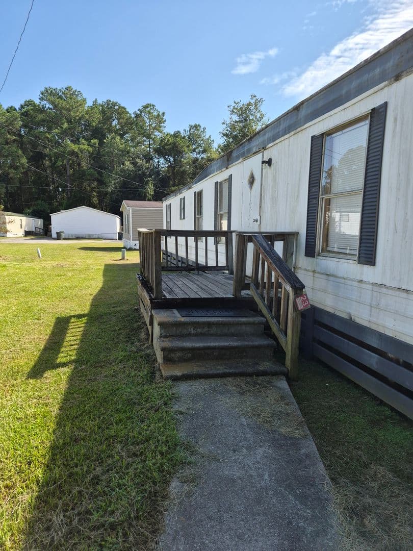 Hinesville Apartment: 944 Hollywood Drive