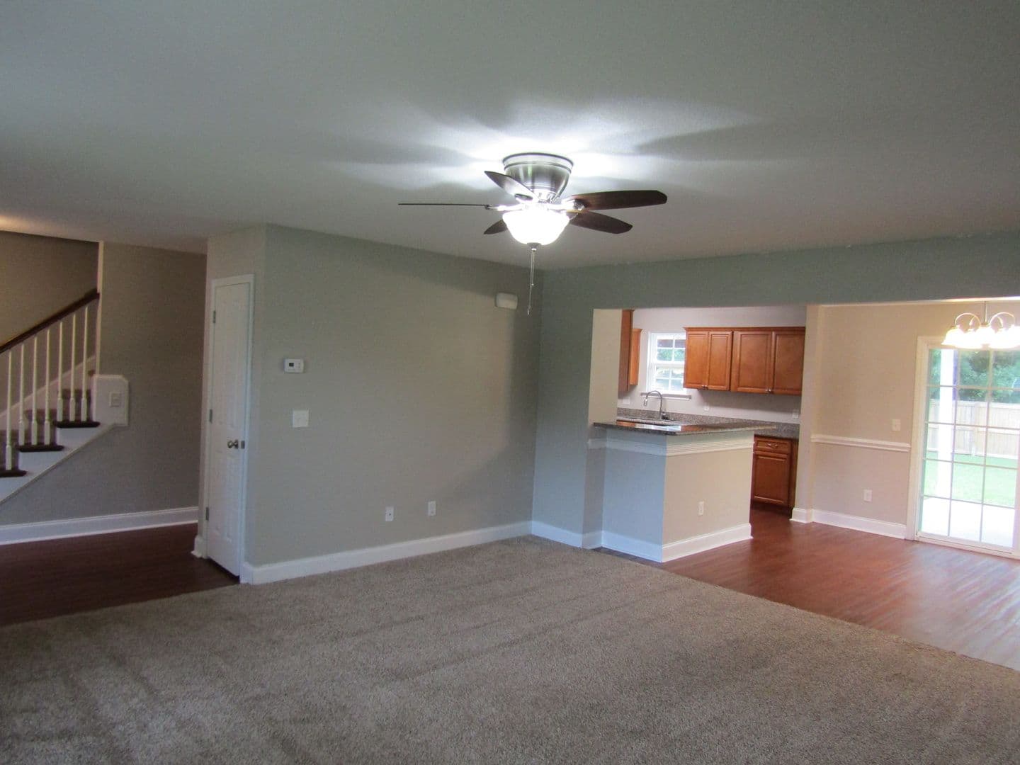 Hinesville House: 209 Ash Blvd