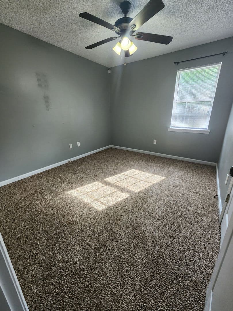 Hinesville House: 2008 Ossabaw Drive
