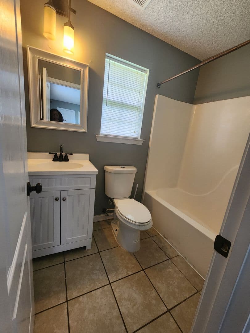 Hinesville House: 2008 Ossabaw Drive