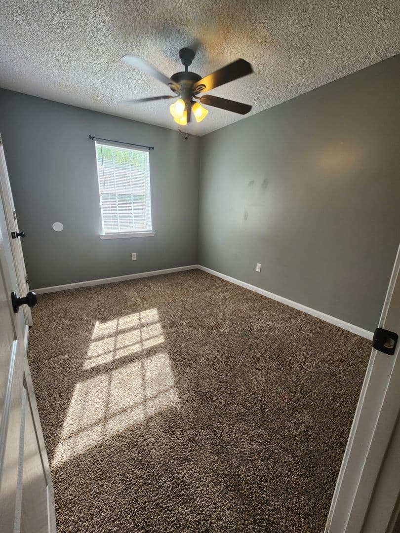 Hinesville House: 2008 Ossabaw Drive