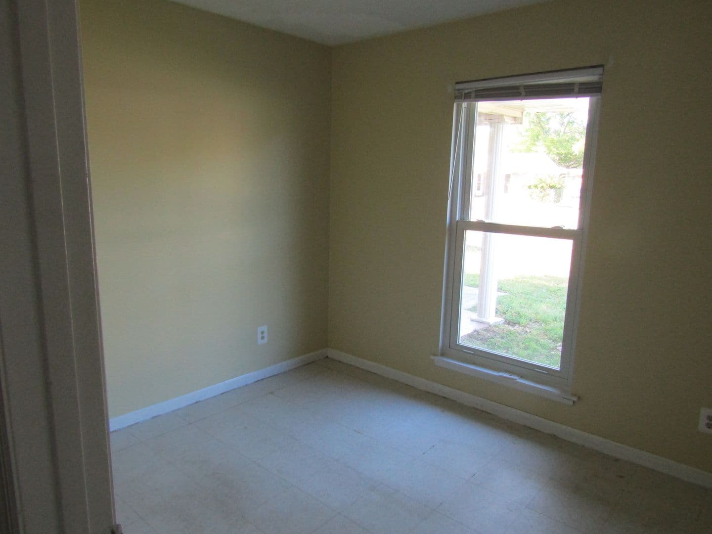 Hinesville House: 608 Palmetto Street