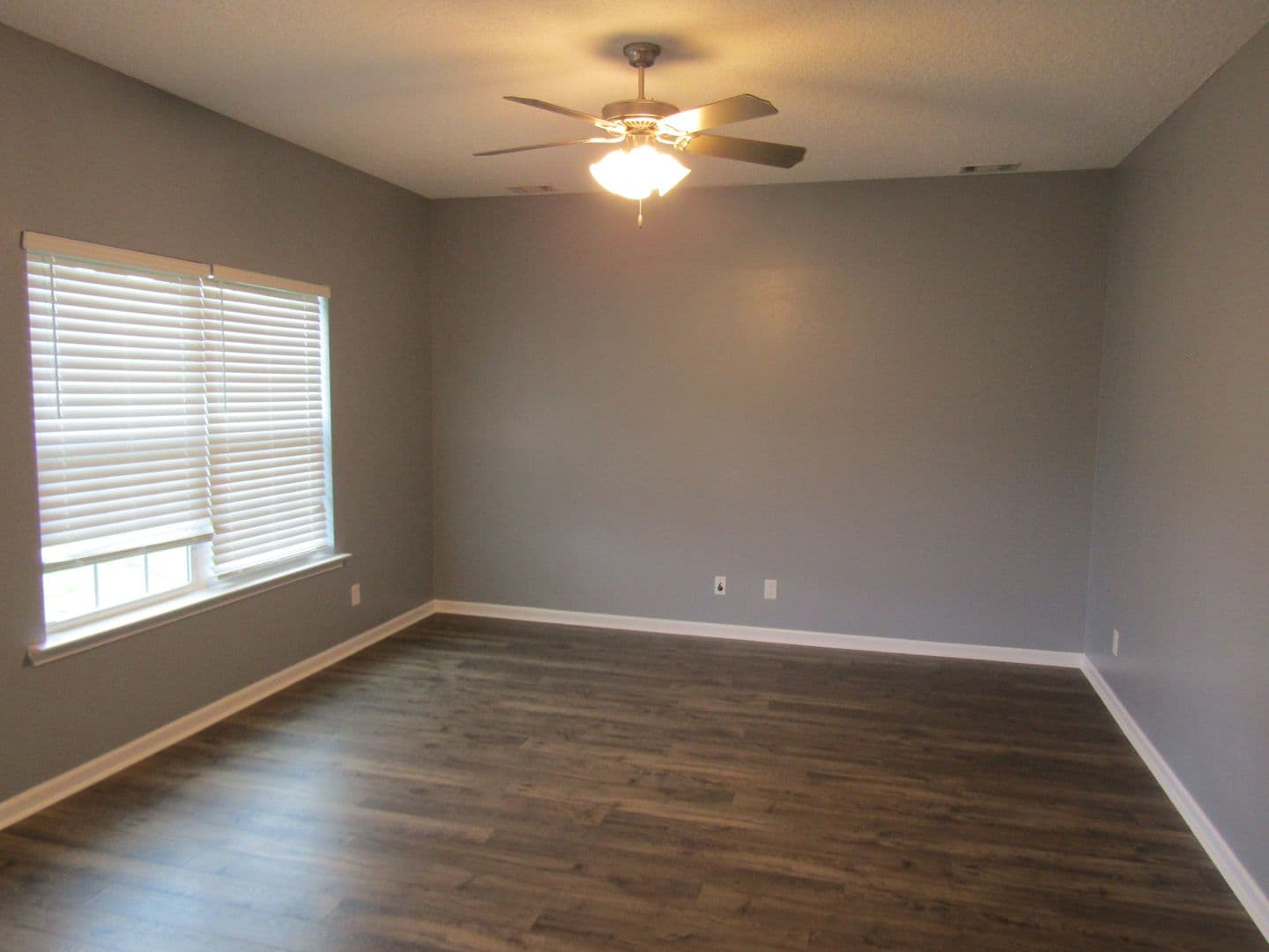 Hinesville House: 145 Factors Walk