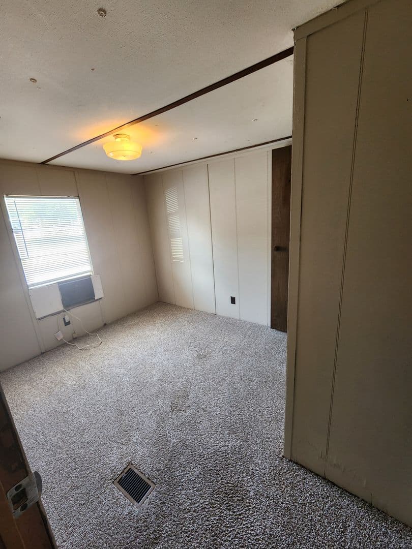 Hinesville Apartment: 1219 West Oglethorpe Hwy