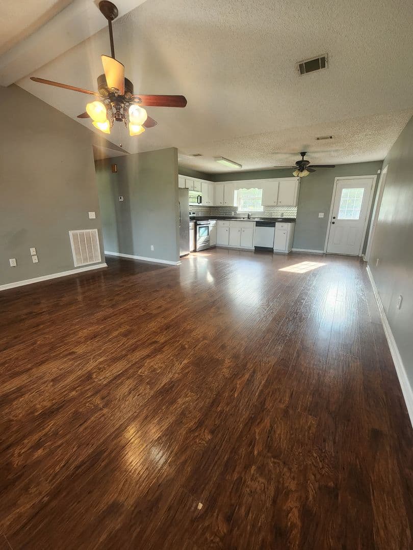 Hinesville House: 2008 Ossabaw Drive