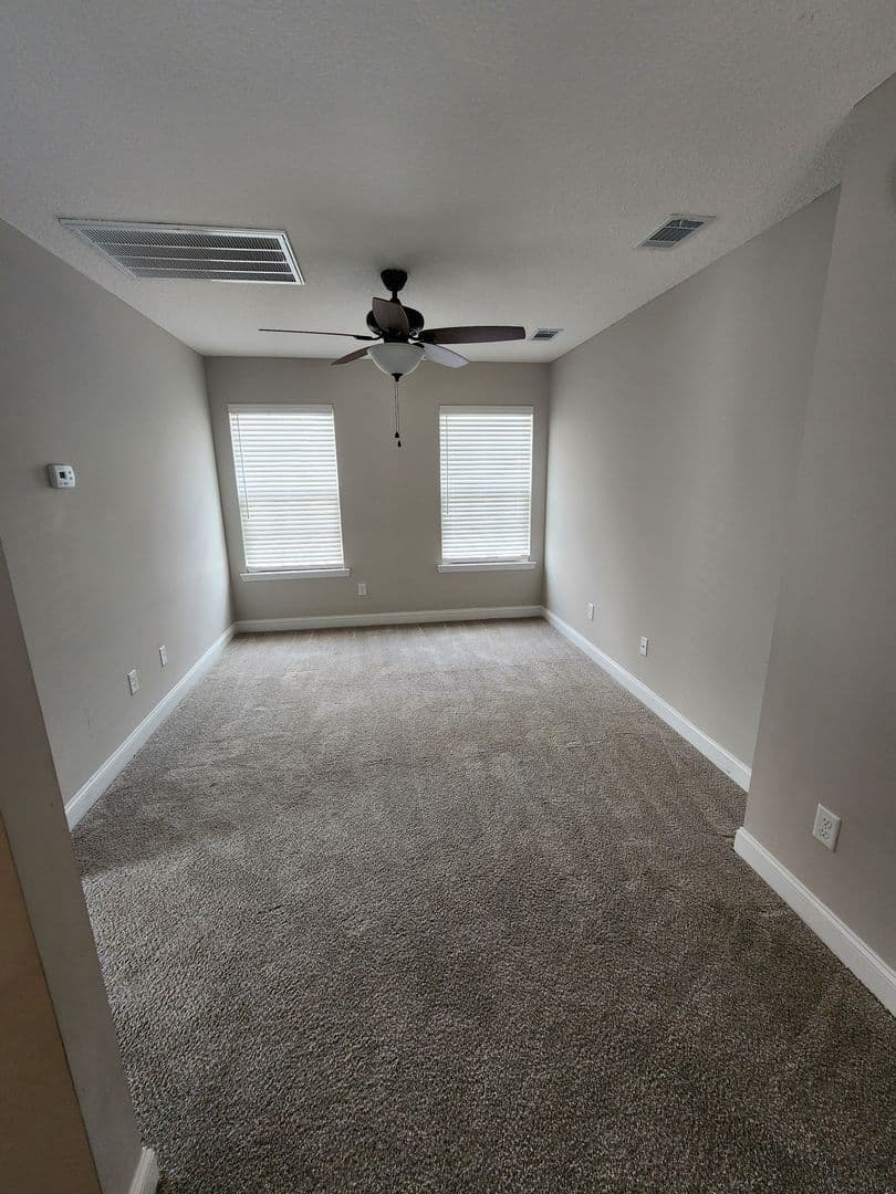 Hinesville House: 1220 Cypress Fall Circle