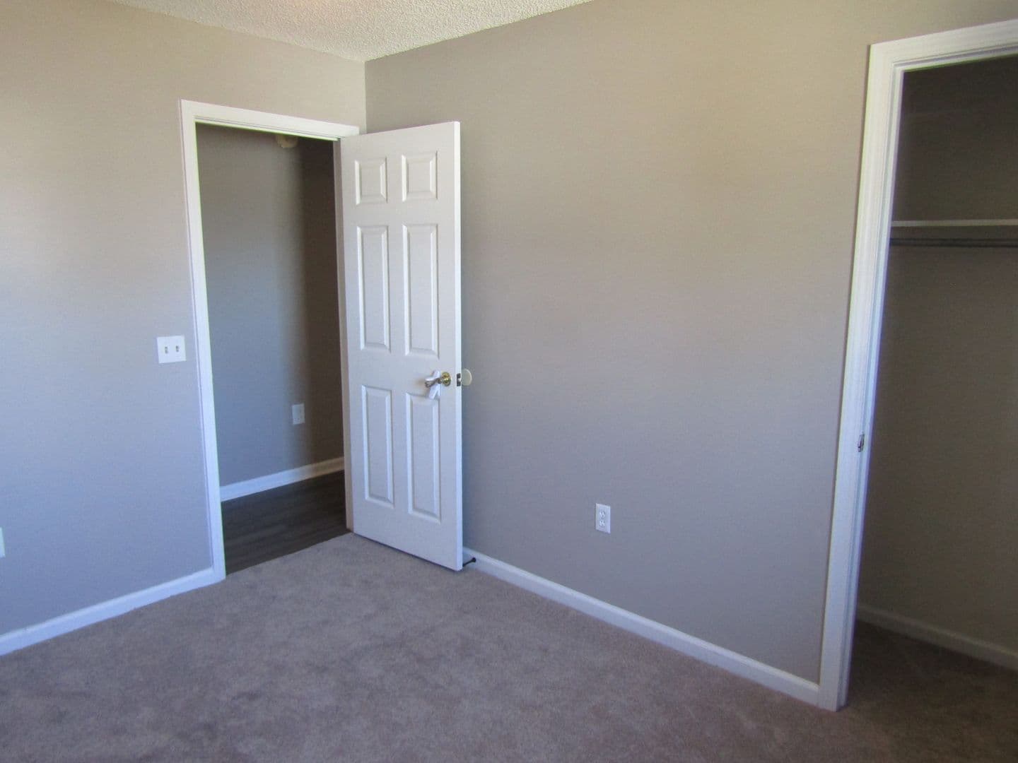 Hinesville House: 1271 Windrow Drive