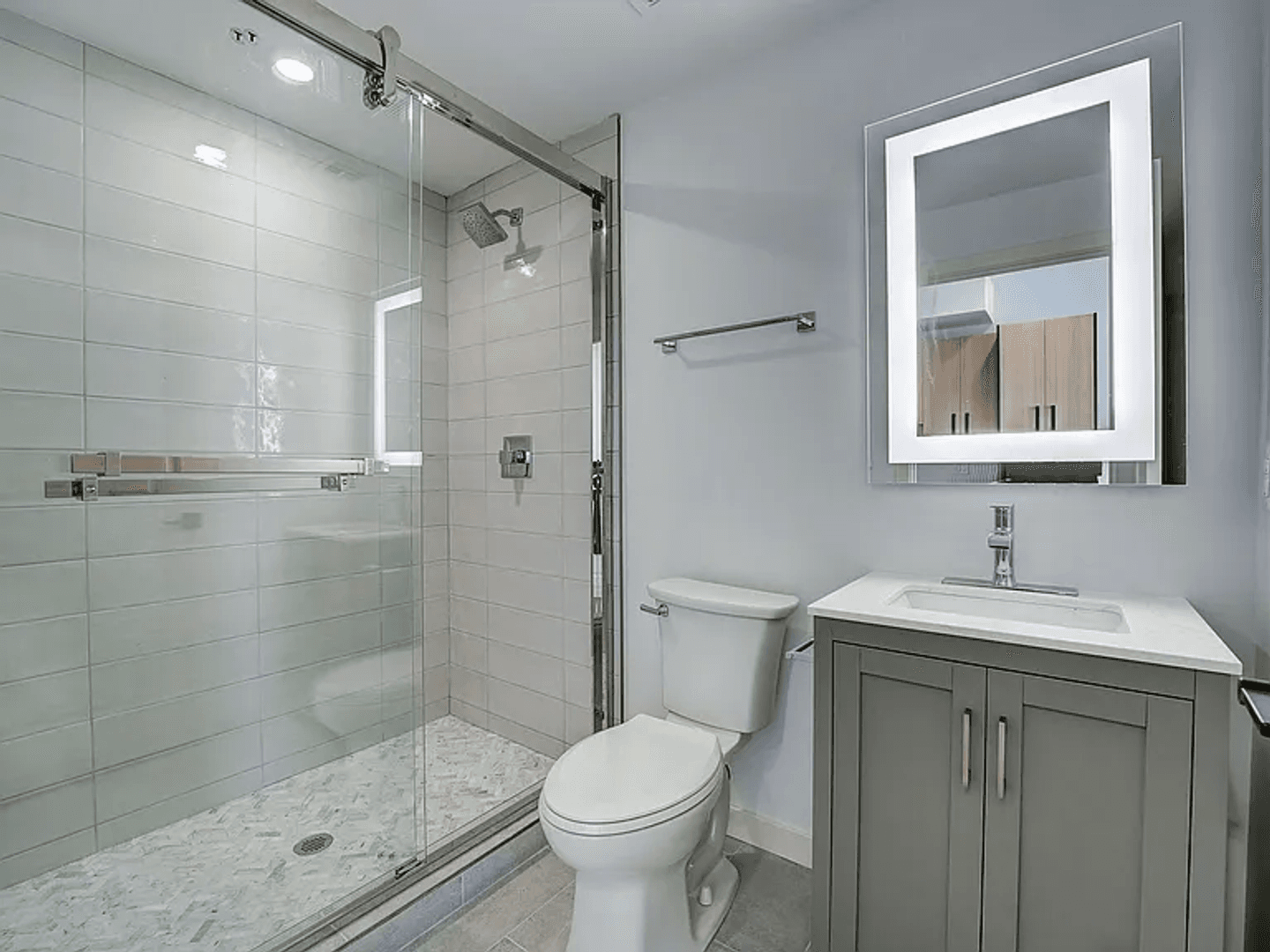 Philadelphia Apartment: 1112 E Berks St