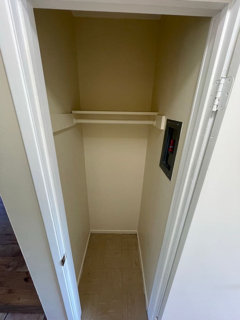 Santa Barbara Apartment: 4700 Dexter Drive