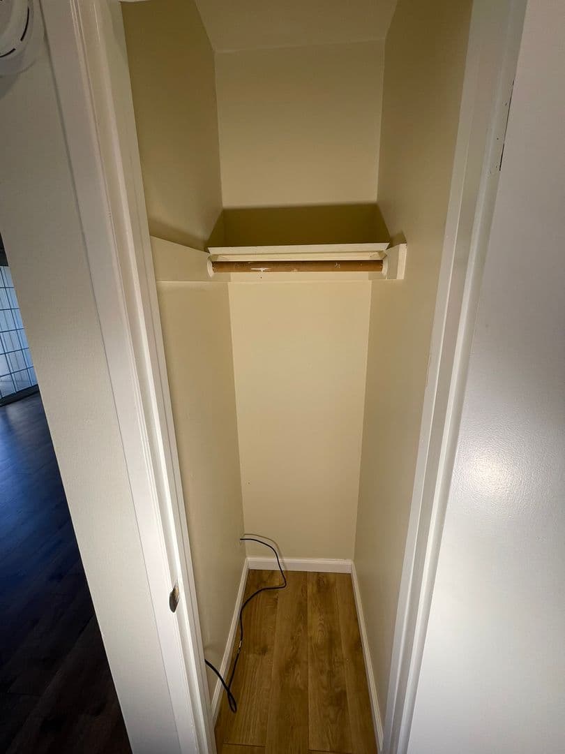 Santa Barbara Apartment: 4700 Dexter Drive